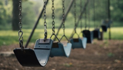 Swing set