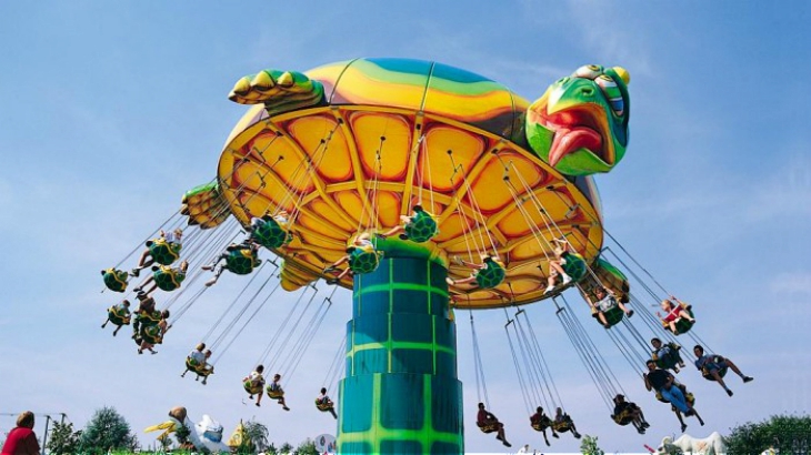 Theme parks strange