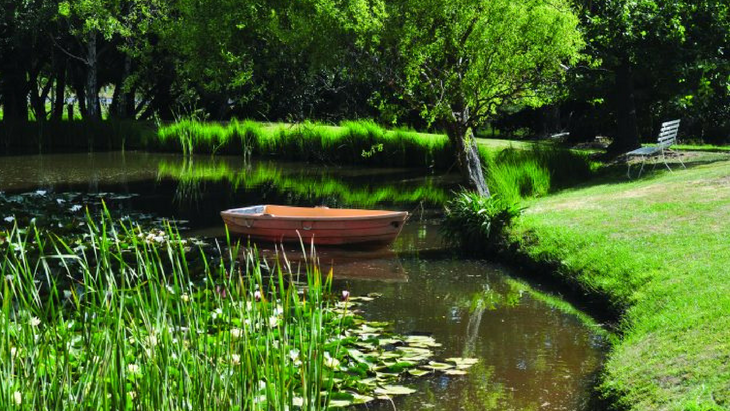 Beat the heat in melbourne and head out on a country town day trip to cool off