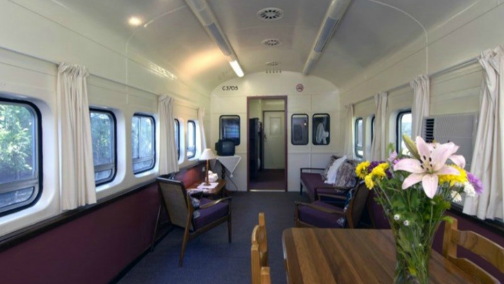 Stay train carriage