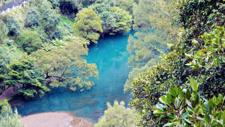 Jenolan caves blue lake makeover