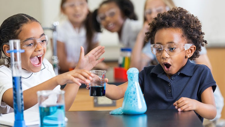 Kids science experiment %281%29