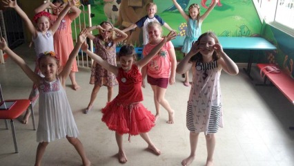 Kids activities sutherland shire make me a rockstar