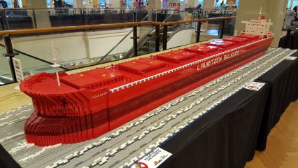 Eventlisting brickshow 426x240 ii