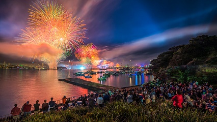 Nye fireworks 2016 bradley parks
