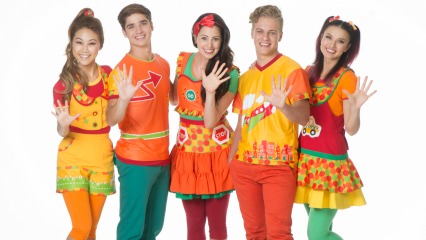 Hi 5 songfest 2016 426x240