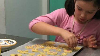160926 grandmas baking 426x240