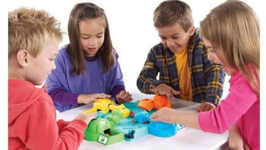 Hungry hippos kids