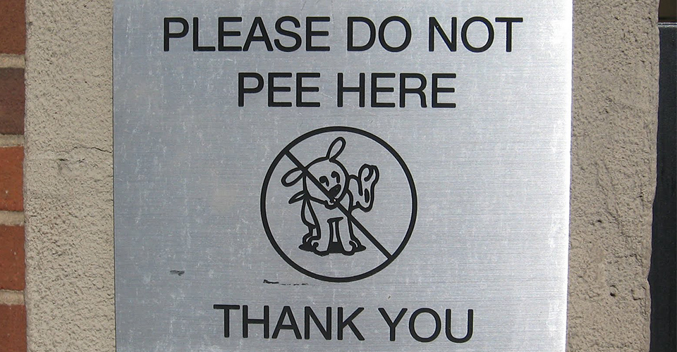 Please Do Not Pee Here
