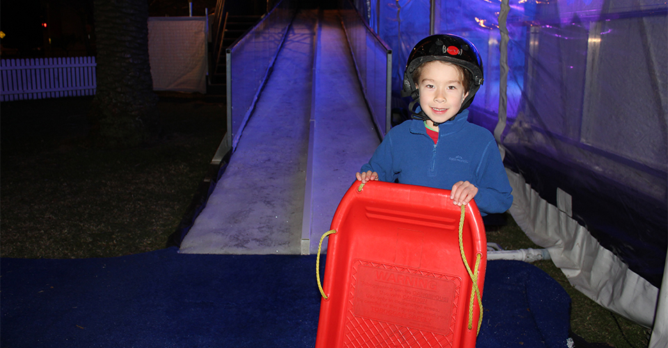 Parramatta Winterlight Festival reviewed - kids' tobogganing 960x600