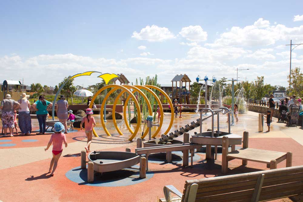 Six of the Best Water Splash Parks in Melbourne | River Walk Water Park
